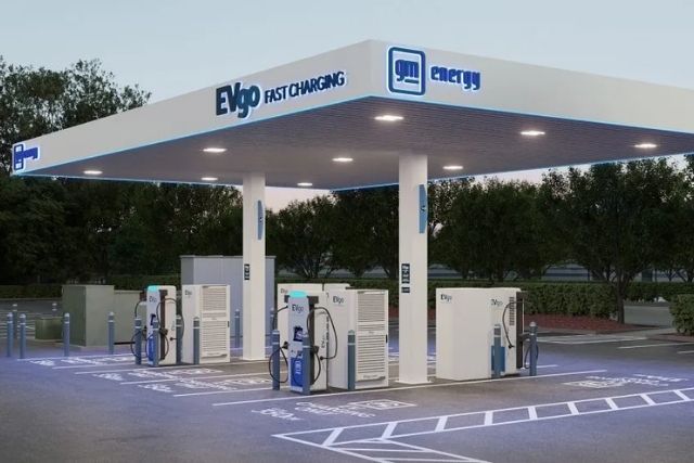 GM Joins Tesla’s Charging Network, Expands EVgo Partnership