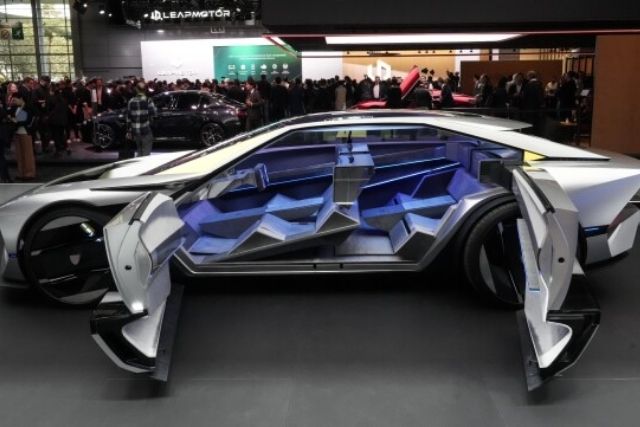 Paris Motor Show 2024 Recap: EVs, Innovation, and Trade Tensions