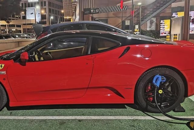 Ferrari F430: EV or Hybrid? Spotted EV Charging