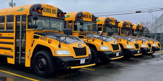 Illinois Accelerates School Bus Electrification with $20M Grant