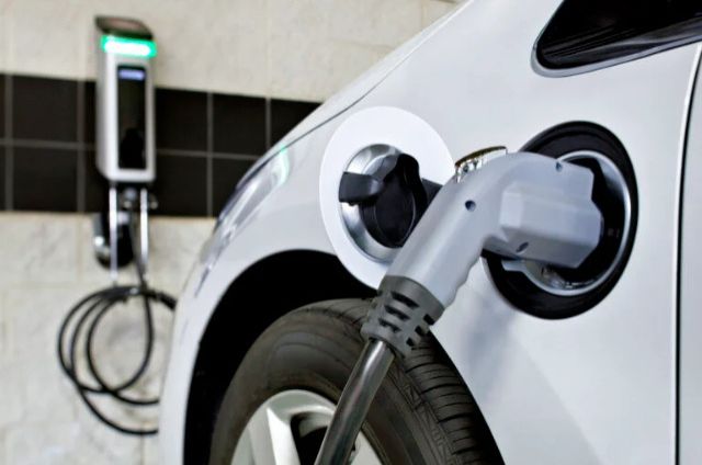 The Real Cost of Charging an EV Without Solar