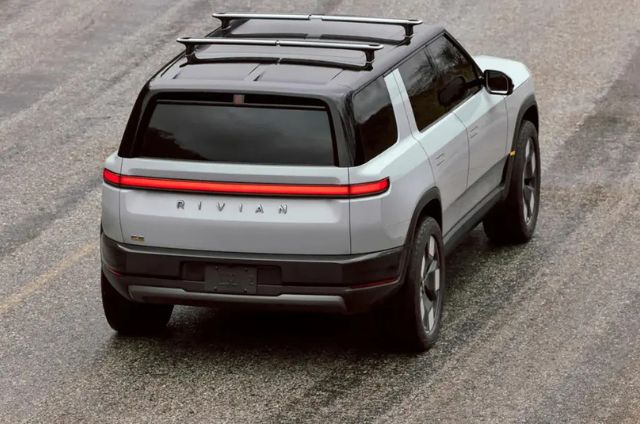 Rivian’s R2: Built to Break Into the EV Big Leagues