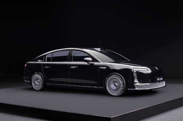 830 Miles, 12-Minute Charging: China’s Maextro S800