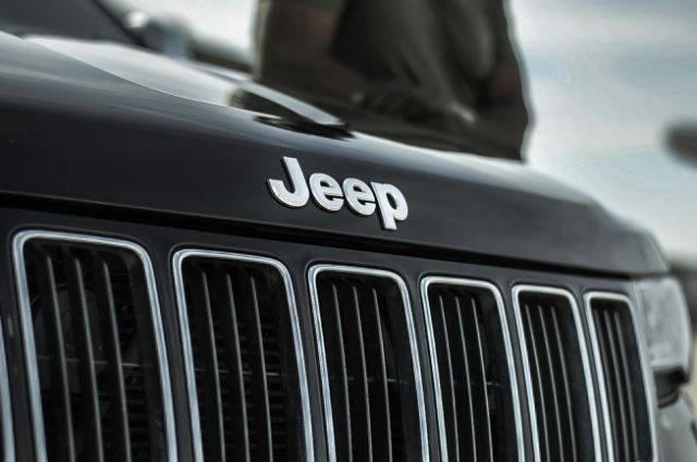 Electric Jeep Cherokee? 2026 Redesign Hints at Big Shift