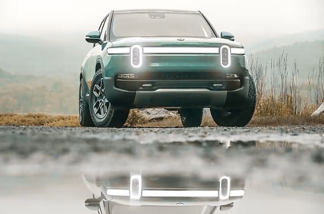Rivian R1 Quad: The Electric Truck That Can Do It All