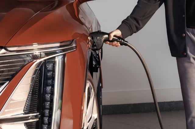 GM Supercharges Flexibility with New EV Adapter Lineup