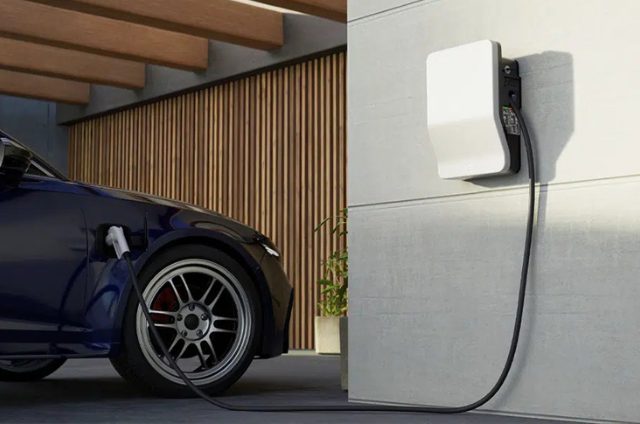 Life Without a Home Charger: How U.S. EV Owners Make It Work