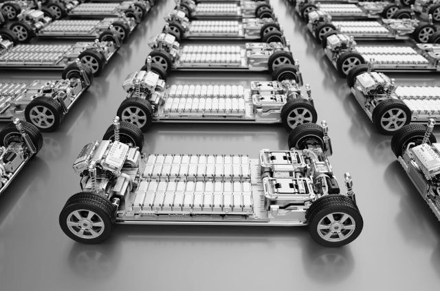 China’s Battery Giants Pivot Beyond Lithium