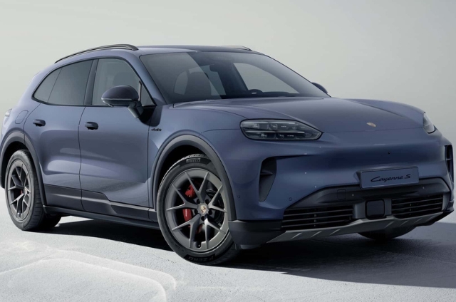 Porsche’s New Electric Cayenne Might Be the One to Get