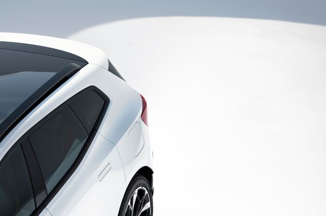 Polestar 4 SUV Adds Range, Power, and Real Cargo Space